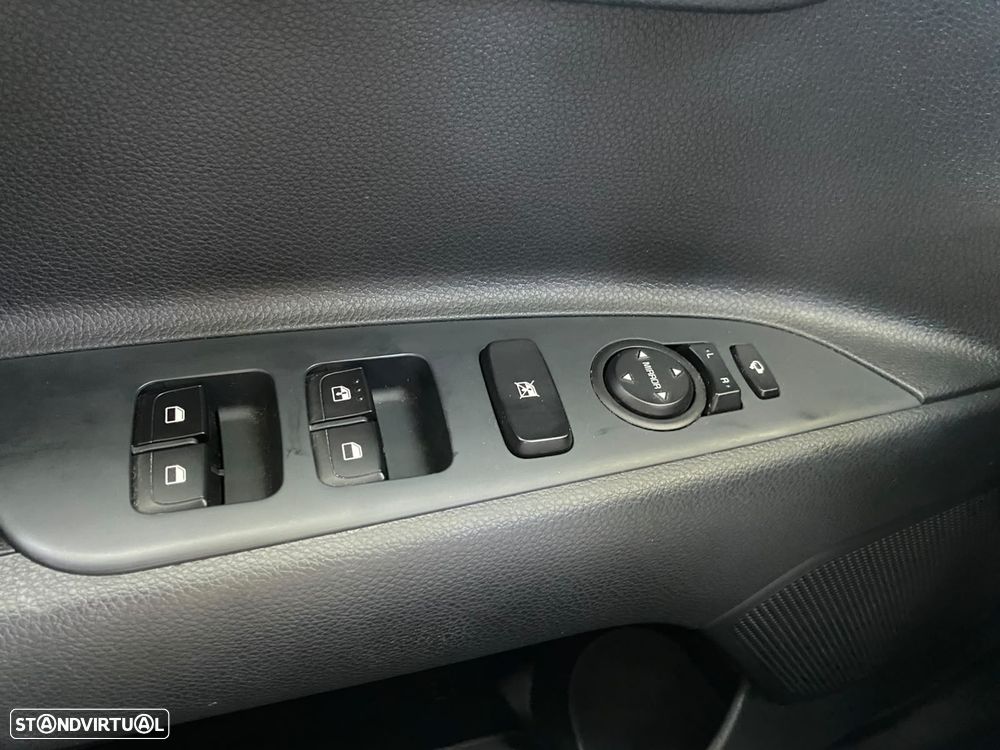 Kia Stonic 1.0 T-GDI Drive - 13