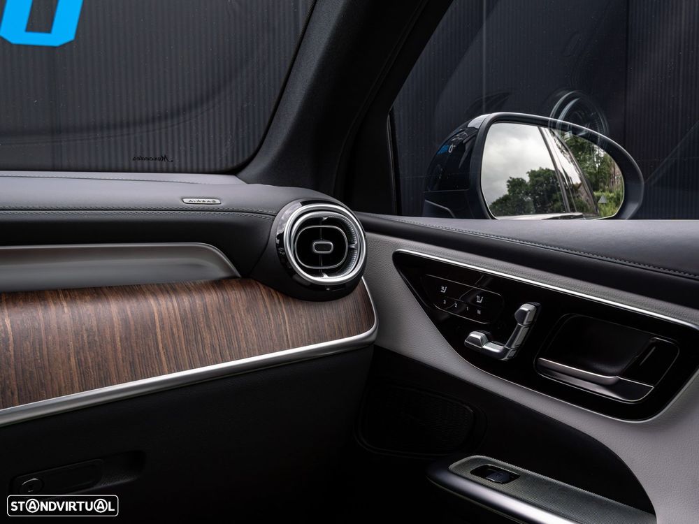 Mercedes-Benz GLC 300 e 4Matic - 20