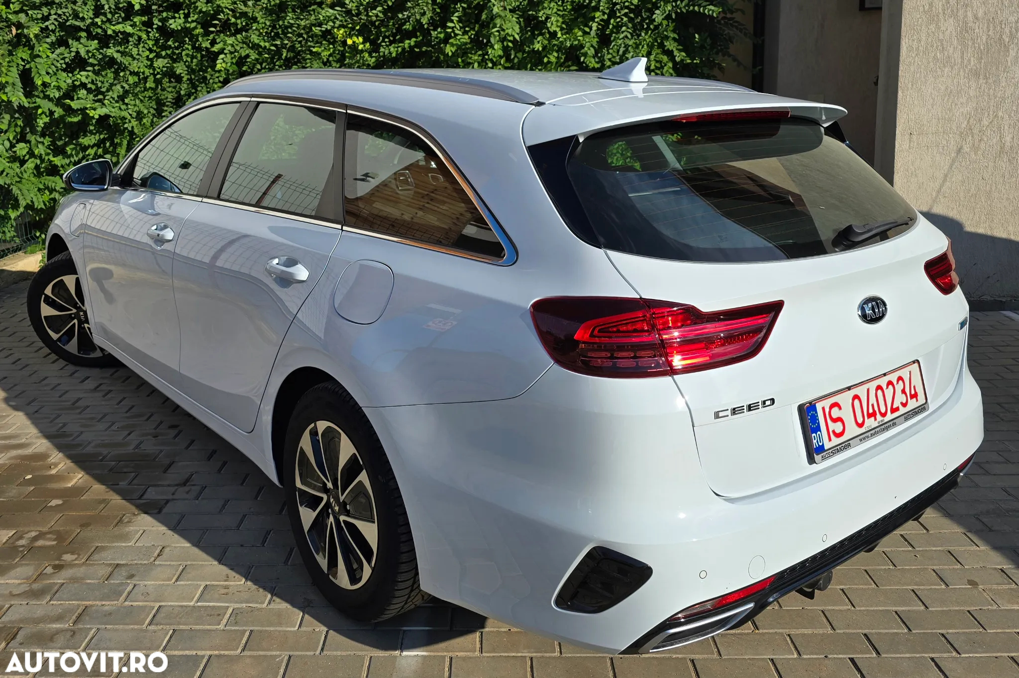 Kia Ceed SW 1.6 GDI DCT OPF Plug-in-Hybrid Vision - 5