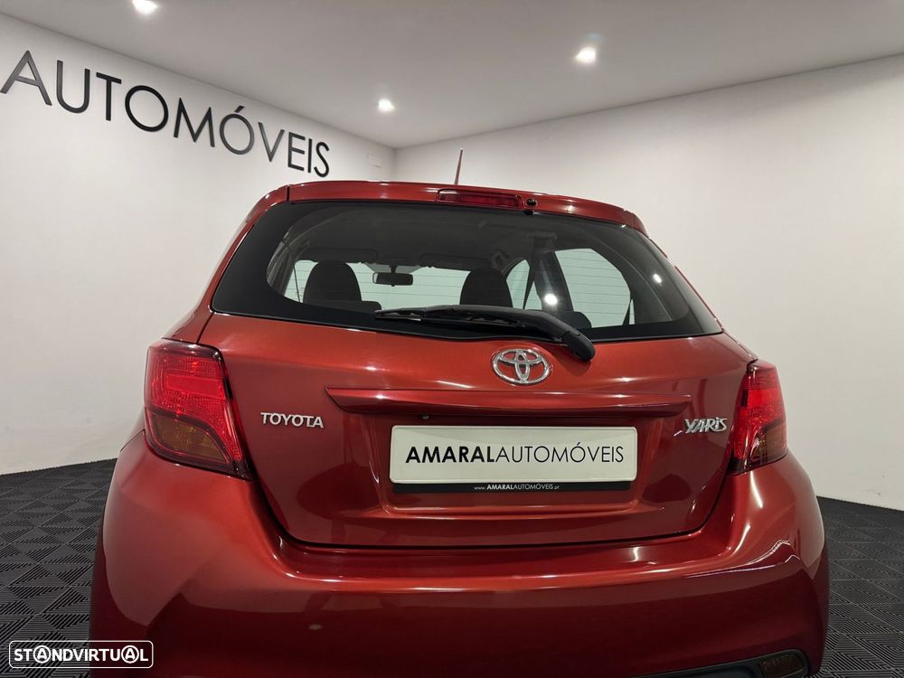 Toyota Yaris 1.0 VVT-i Comfort +PS Style +P.Techno - 18