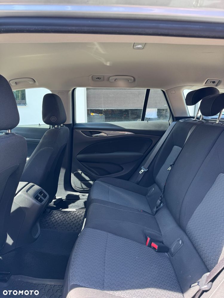 Opel Insignia - 7