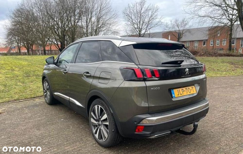 Peugeot 3008 1.6 PureTech Hybrid4 PHEV GT Pack S&S EAT8 - 5