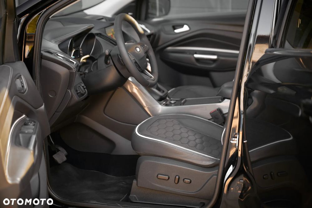 Ford Kuga 2.0 TDCi 4x4 Vignale - 10