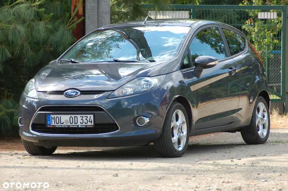 Ford Fiesta 1.25 Champions Edition - 1