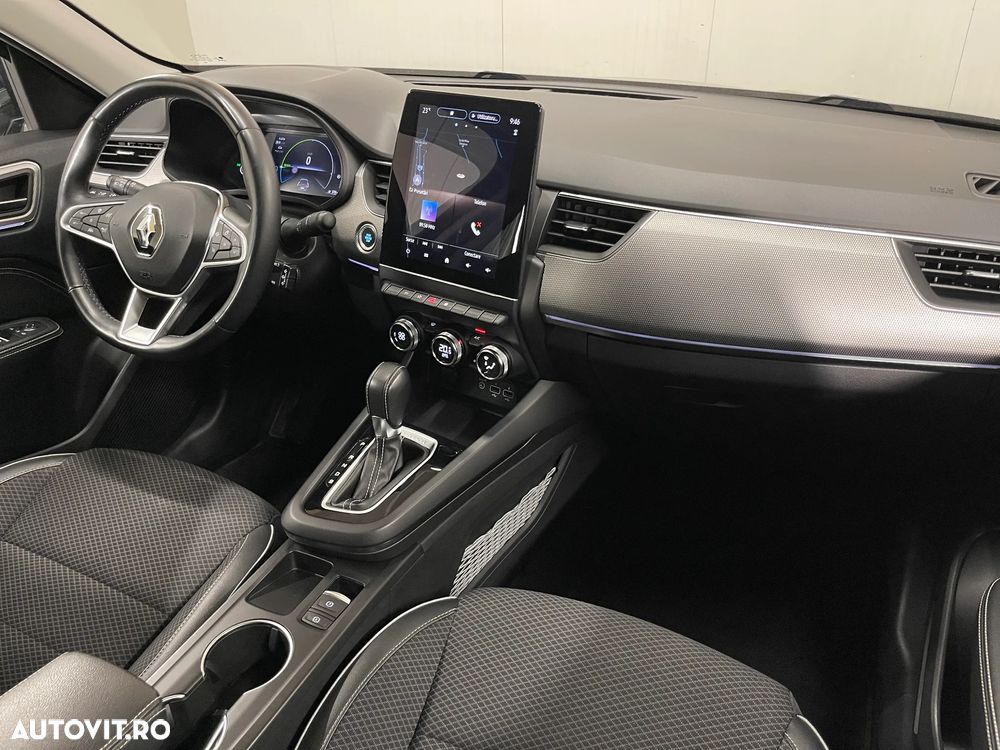 Renault Arkana E-TECH 145 Evolution - 9