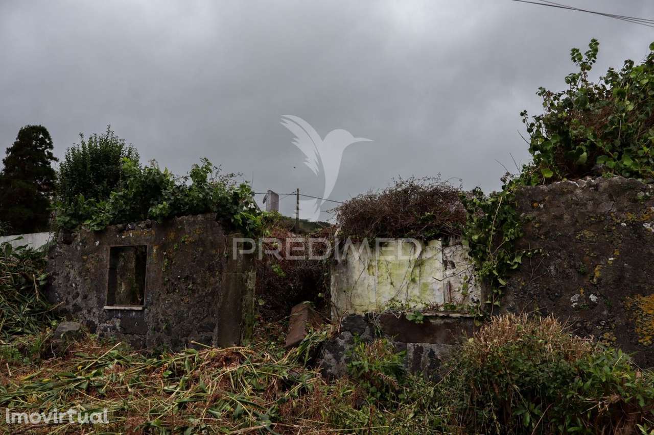 Ruina, para venda, no Norte Grande, Velas de São Jorge - Grande imagem: 3/12