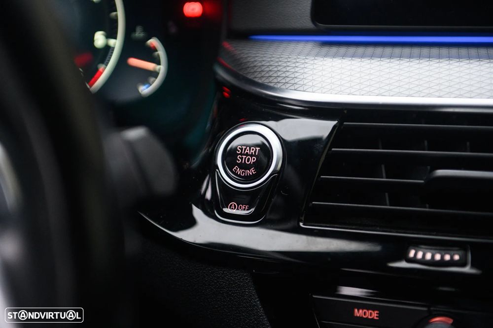 BMW 520 d Pack M Auto - 36