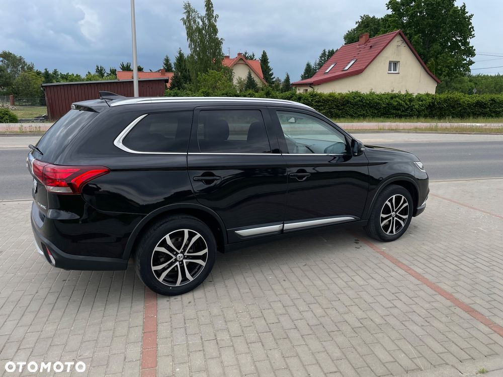 Mitsubishi Outlander 2.0 2WD Active - 19