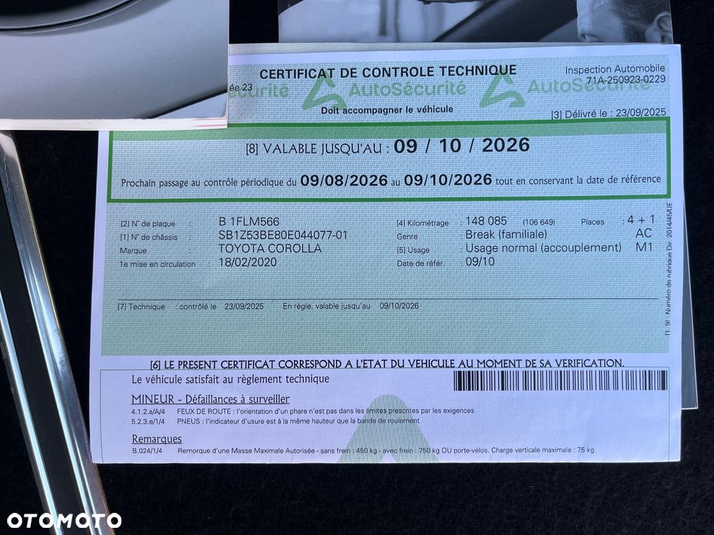 Toyota Corolla 2.0 Hybrid Executive - 28