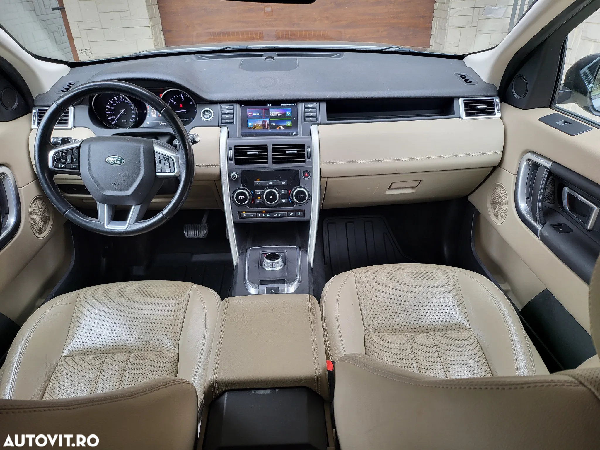 Land Rover Discovery Sport - 6