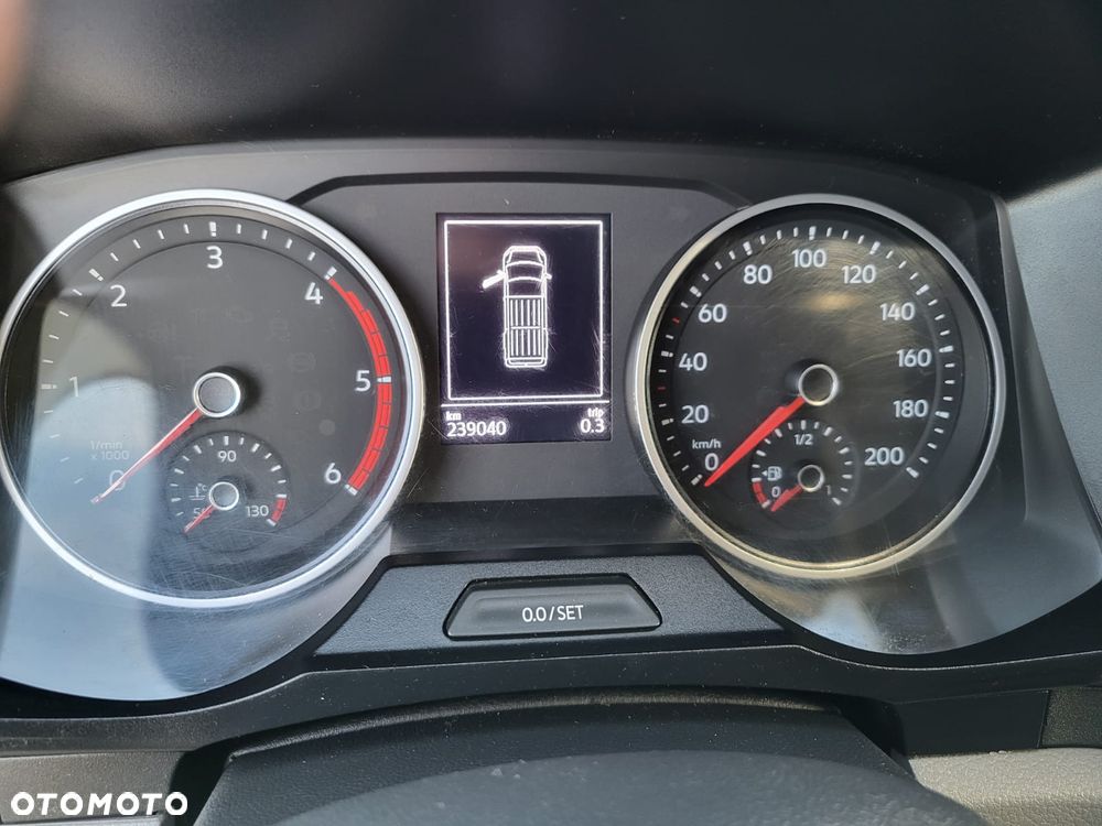 Volkswagen CRAFTER-2.0TDI MAXI-HAK 3000 kg-ZABUDOWA - 9