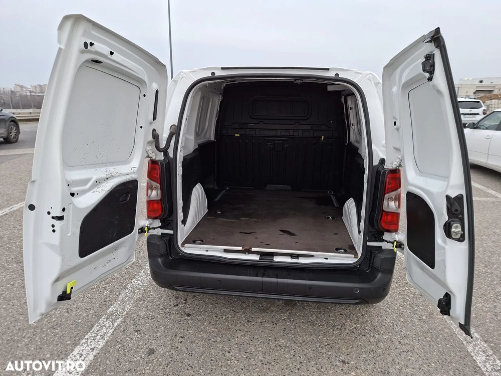 Opel Combo 1.5 L1H1 Start/Stop Enjoy - 11