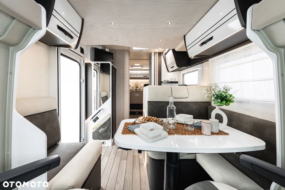 Ford MCLOUIS MC 4 373 - 8