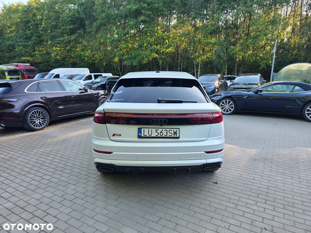Audi Q8 - 7