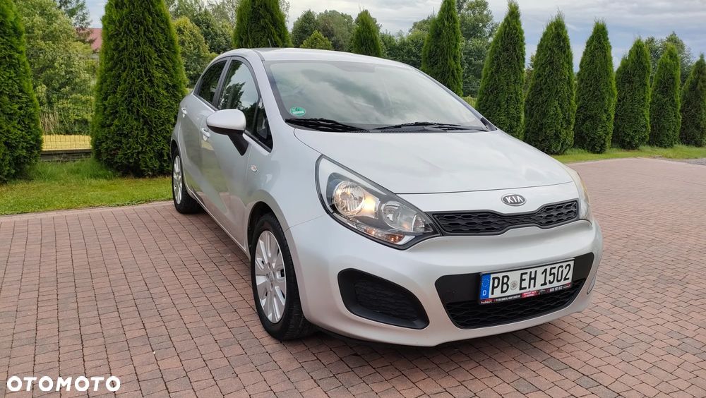 Kia Rio 1.4 Dream Team Edition - 1