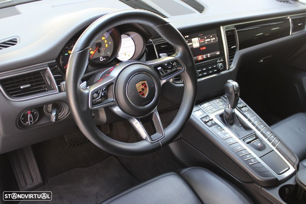 Porsche Macan S - 13
