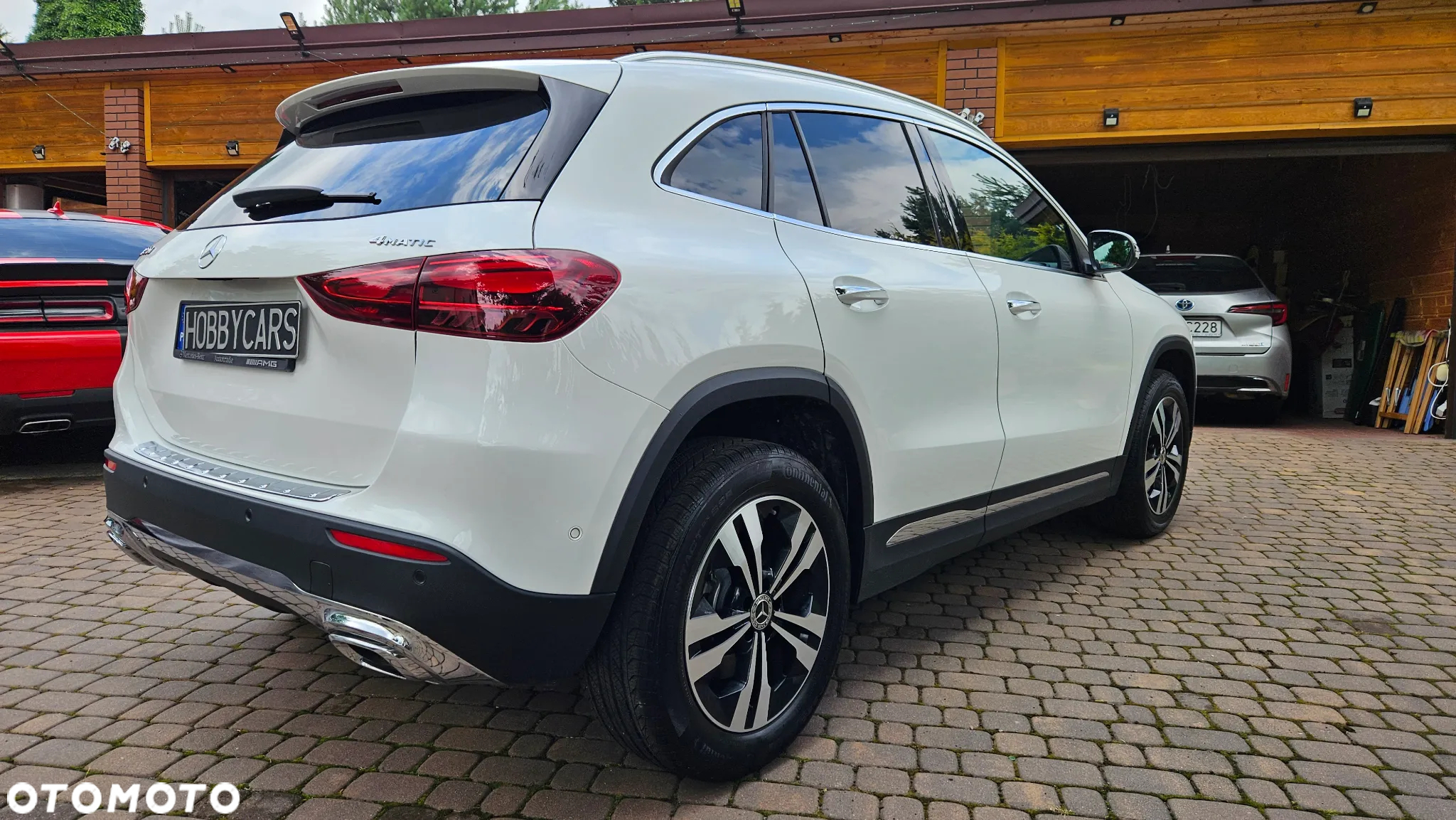 Mercedes-Benz GLA 250 4-Matic AMG Line - 11