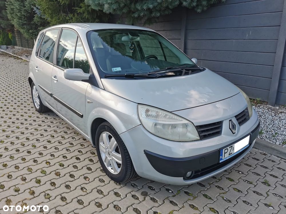Renault Scenic 1.6 16V Confort Privilege - 18
