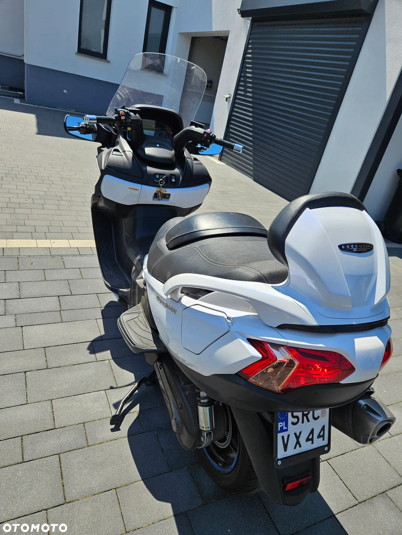 Suzuki Burgman - 7