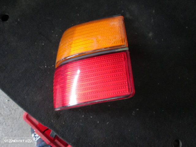 Farol Tras 535945112 VW CORRADO 1993 3P DRT HELLA - 2
