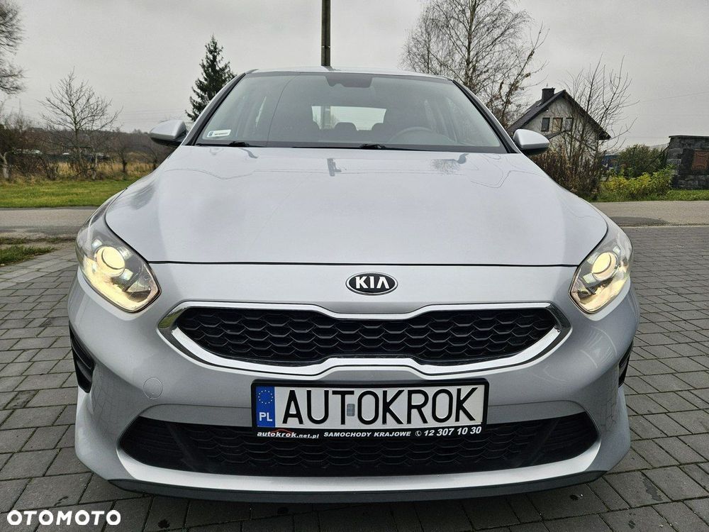 Kia Ceed - 4
