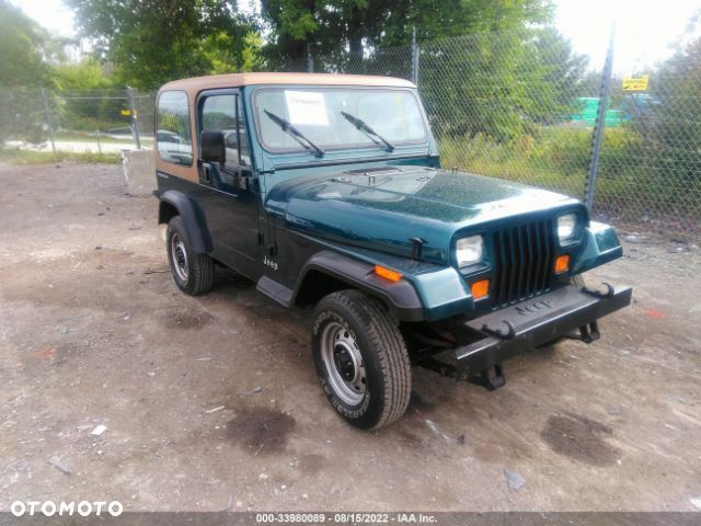 Jeep Wrangler 2.5L - 9