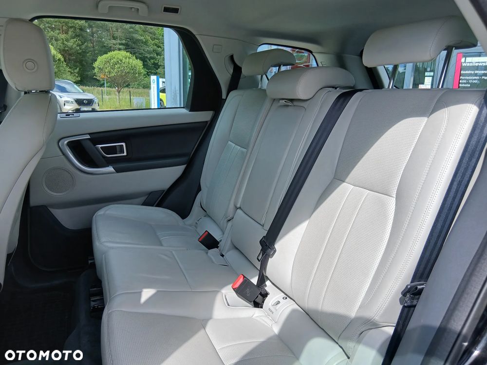 Land Rover Discovery Sport 2.0 Si4 Pure - 9