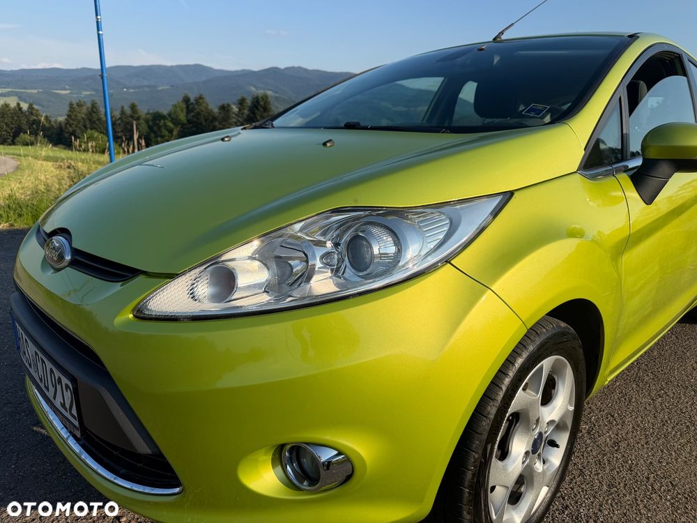 Ford Fiesta 1.3 Ghia - 6