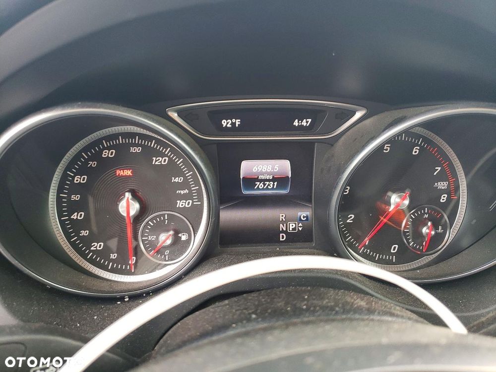 Mercedes-Benz CLA 250 4Matic 7G-DCT AMG Line - 9