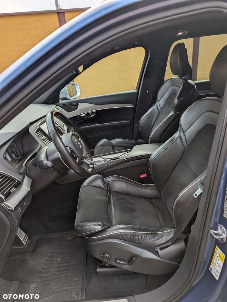 Volvo XC 90 - 5
