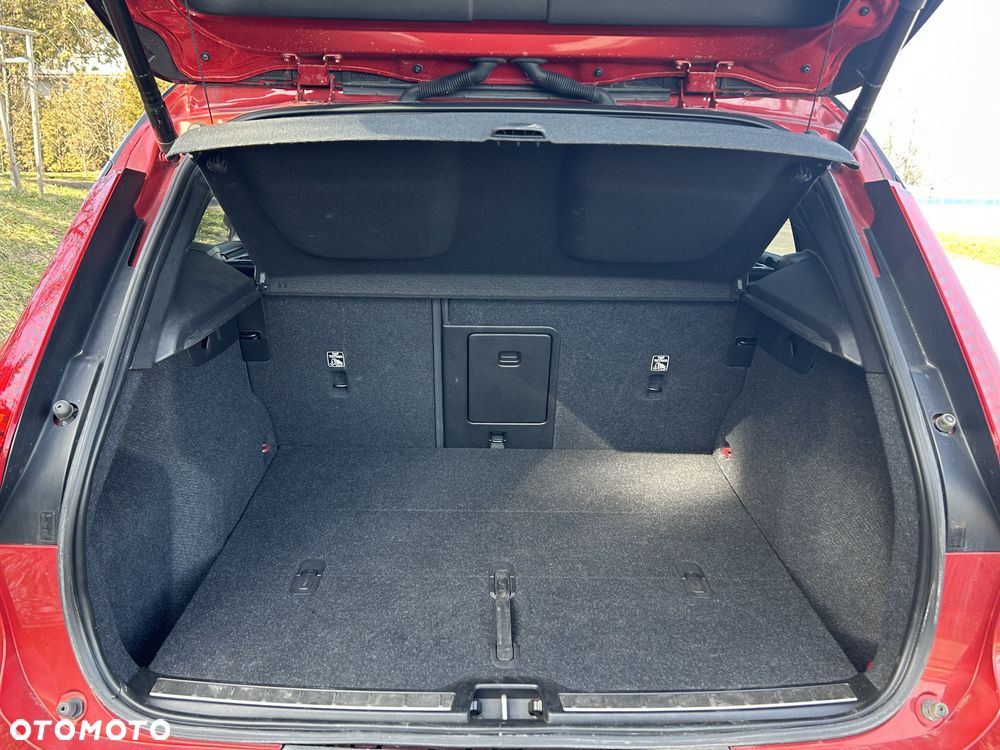 Volvo XC 40 T5 AWD Momentum - 8