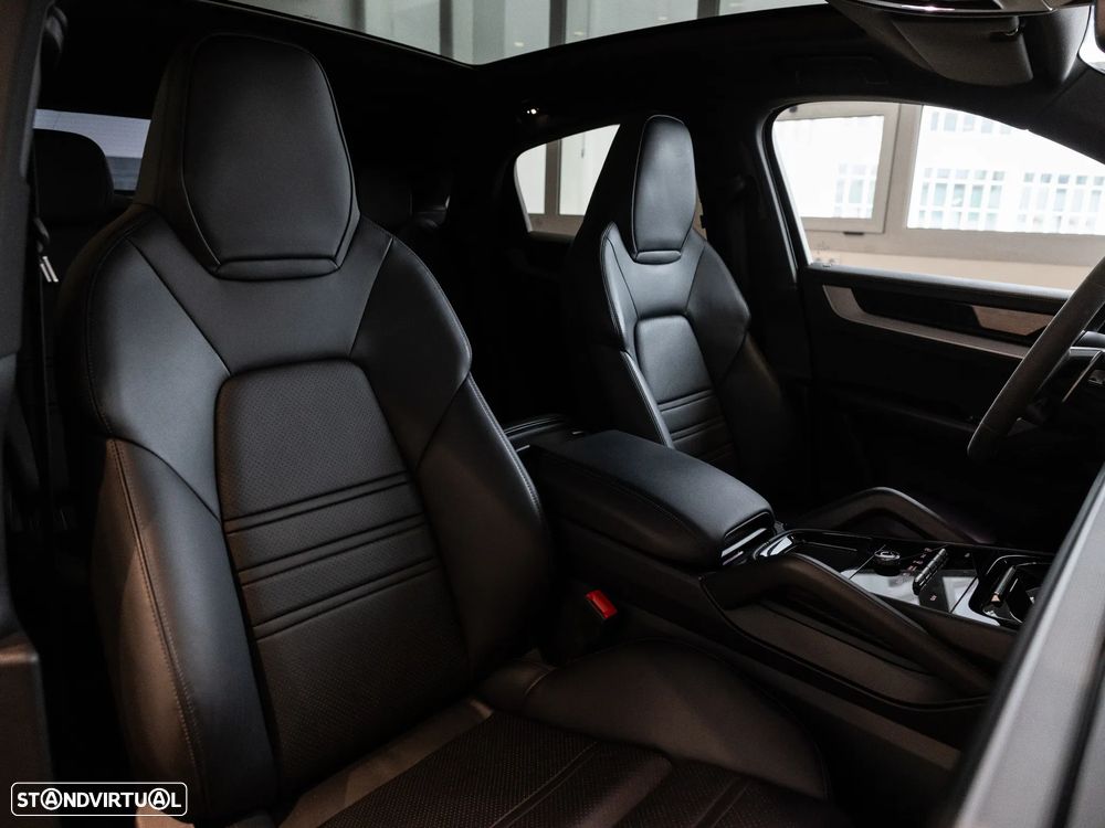 Porsche Cayenne Coupé E-Hybrid Tiptronic S - 39