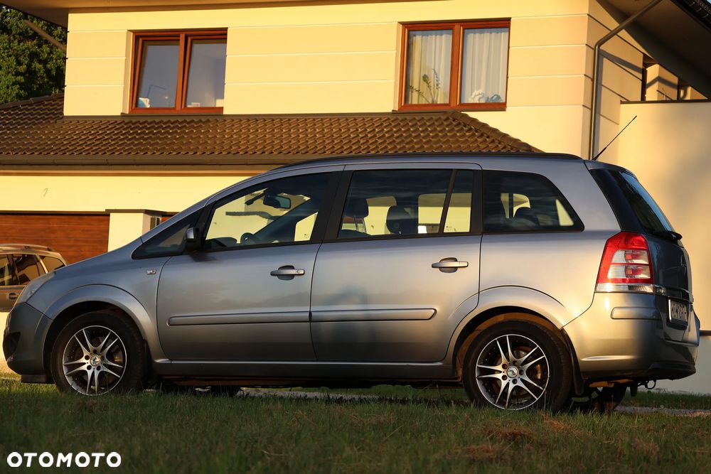 Opel Zafira 1.9 CDTI Enjoy - 5