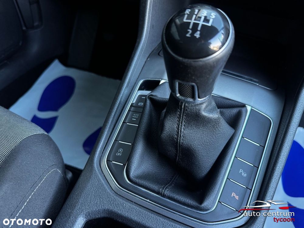 Volkswagen Golf Sportsvan - 21