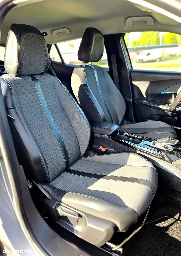 Peugeot 2008 1.5 BlueHDi Allure S&S EAT8 - 18