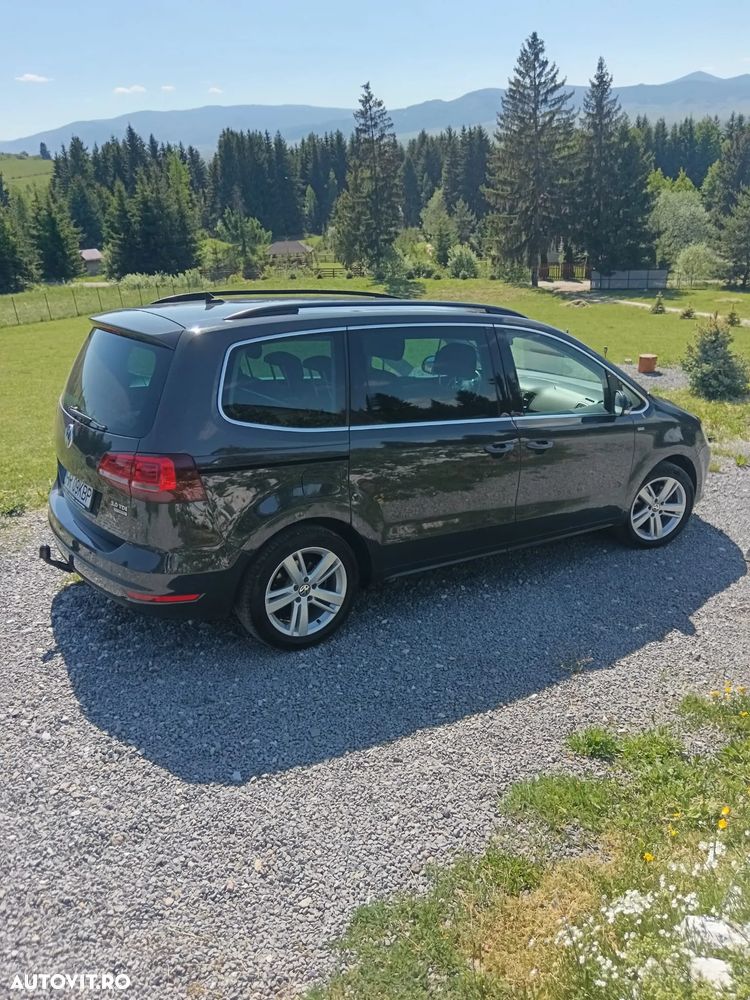 Volkswagen Sharan 2.0 TDI DSG BlueMotion Technology Highline - 10