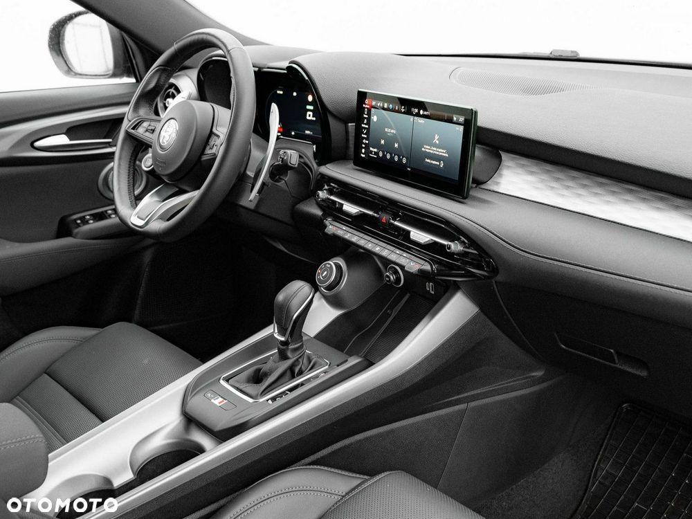 Alfa Romeo Tonale - 33