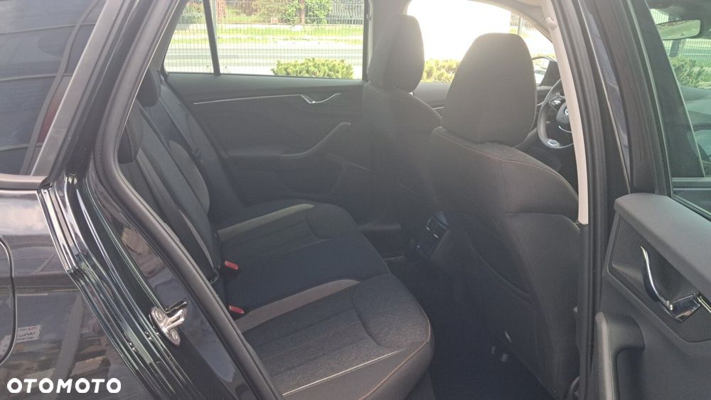 Skoda Kamiq 1.5 TSI Style DSG - 8