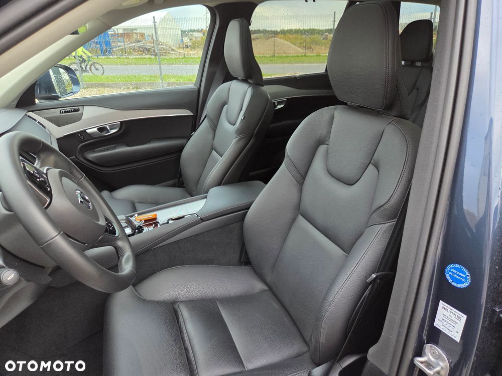 Volvo XC 90 B5 D AWD Plus Bright - 25