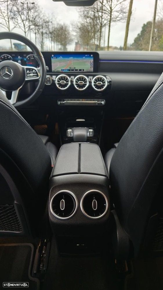 Mercedes-Benz CLA 180 d Shooting Brake Business Solutions Aut. - 18