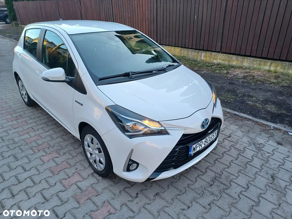 Toyota Yaris 1.5 VVT-i Selection - 22