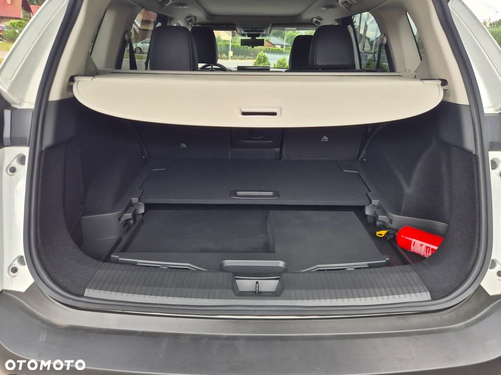 Nissan X-Trail 1.5 VC-T mHEV Tekna 2WD Xtronic - 18