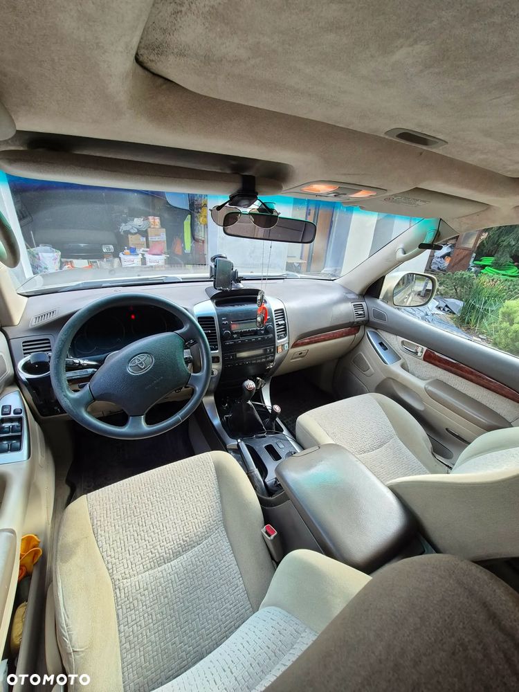 Toyota Land Cruiser 3.0 D Sol - 11