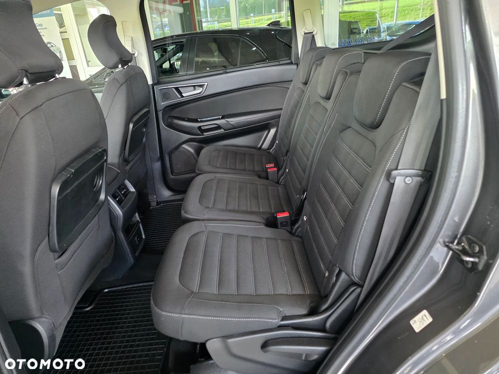 Ford Galaxy - 12