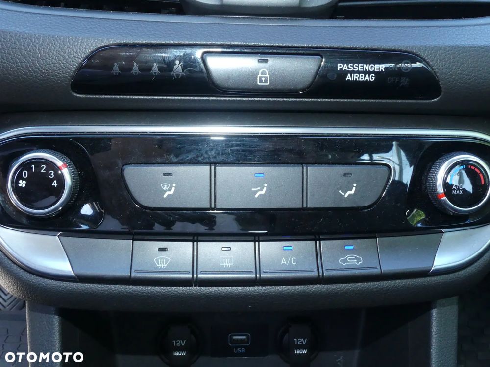 Hyundai i30 1.4 Comfort - 39
