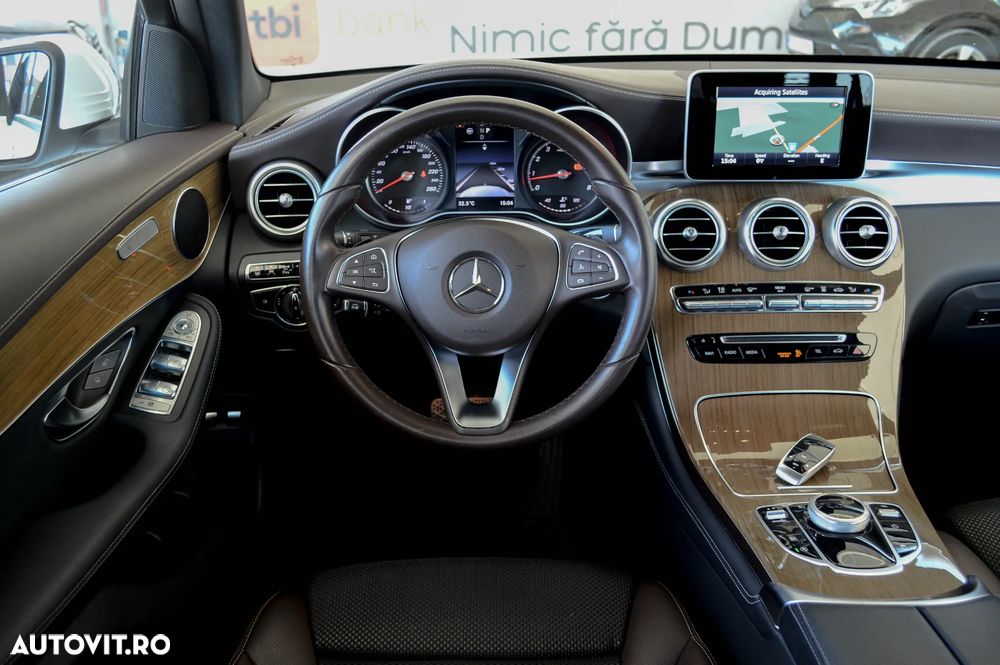 Mercedes-Benz GLC 250 4MATIC 9G-TRONIC Exclusive - 37
