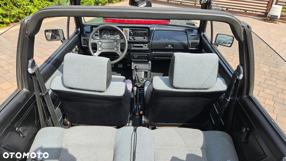 Volkswagen Golf 1.6 / 1.6 C - 19