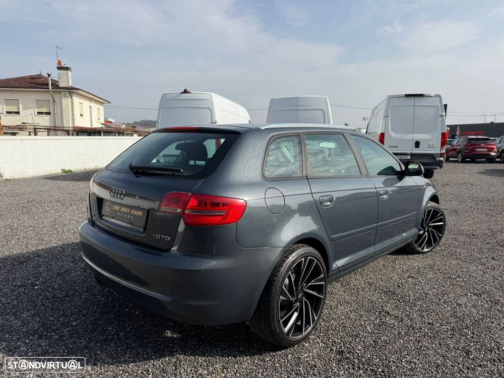 Audi A3 Sportback 1.9 TDi Sport - 3