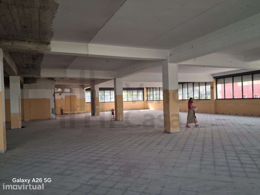 Edifício de escritórios para arrendamento em Braga - Grande imagem: 5/10