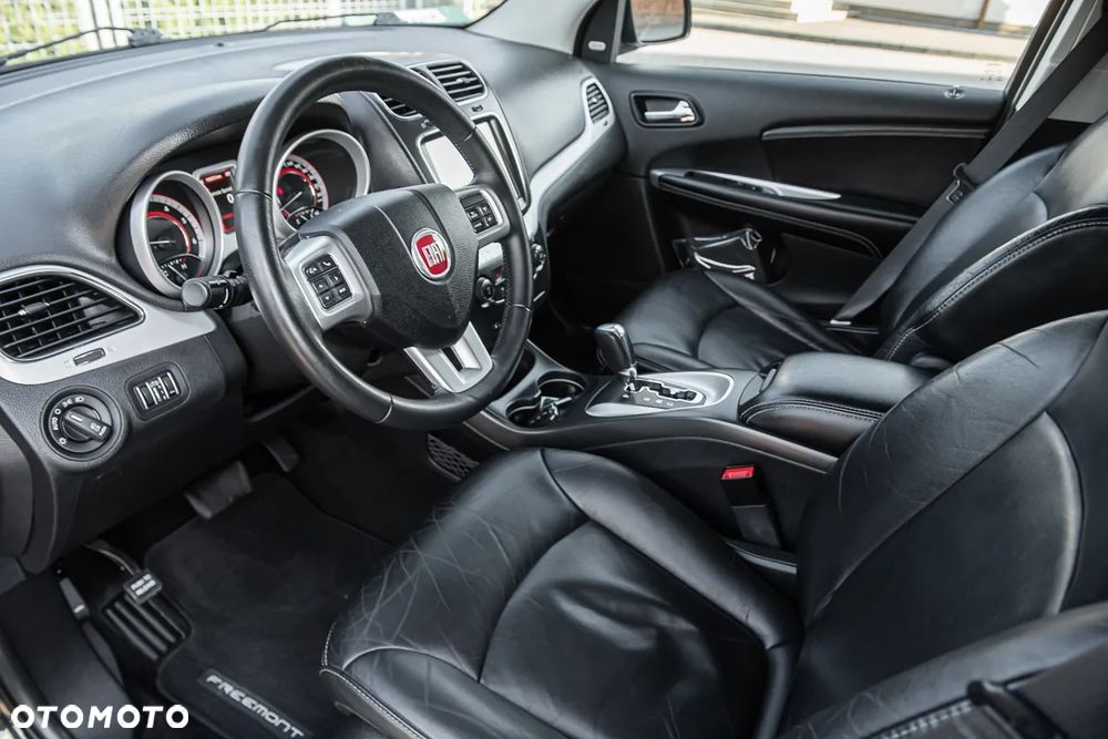 Fiat Freemont 2.0 Multijet 16V DPF Automatik Allrad Black Code - 15
